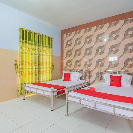 Hotel Reddoorz Syariah @ Tambak Mekar Street Subang Djalantjagak Exterior foto